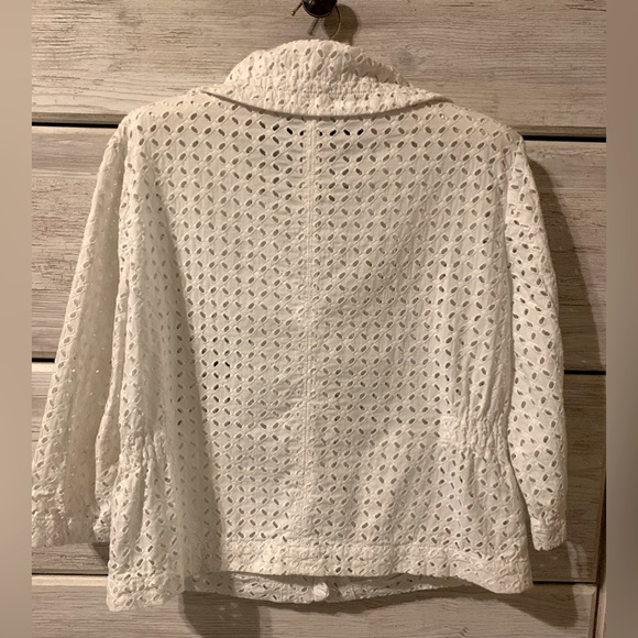 Ann Taylor Loft White Zip Up Top - Picture 2 of 6
